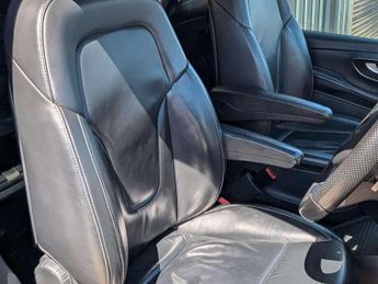MERCEDES-BENZ V-CLASS 2.1 V250 D Sport Auto 5dr