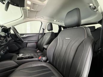 Ford Kuga 2.5 Duratec 14.4kWh Vignale CVT Euro 6 (s/s) 5dr