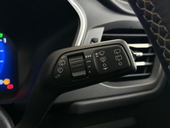 Ford Kuga 2.5 Duratec 14.4kWh Vignale CVT Euro 6 (s/s) 5dr