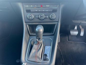 SEAT Leon 1.8 TSI FR DSG Euro 6 (s/s) 5dr