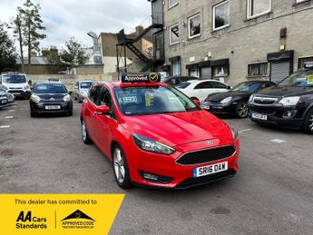 Ford Focus 1.0T EcoBoost Zetec Euro 6 (s/s) 5dr