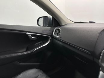 Volvo V40 1.5 T3 GPF Inscription Auto Euro 6 (s/s) 5dr