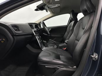 Volvo V40 1.5 T3 GPF Inscription Auto Euro 6 (s/s) 5dr
