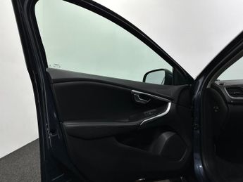 Volvo V40 1.5 T3 GPF Inscription Auto Euro 6 (s/s) 5dr