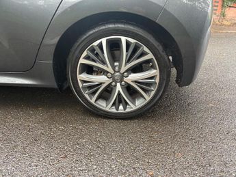 Toyota Yaris 1.5 VVT-h Excel E-CVT Euro 6 (s/s) 5dr