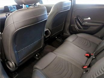 Mercedes-Benz A Class 1.3 A180 SE Euro 6 (s/s) 5dr