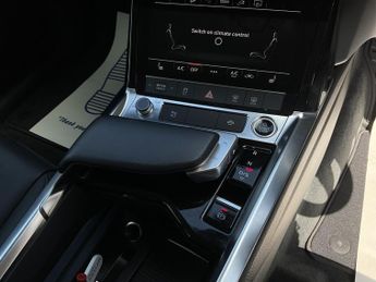 Audi E-Tron TECHNIK 55 QUATTRO