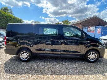 Vauxhall Vivaro 2.0 Turbo D 3100 Dynamic Auto L2 H1 Euro 6 (s/s) 6dr