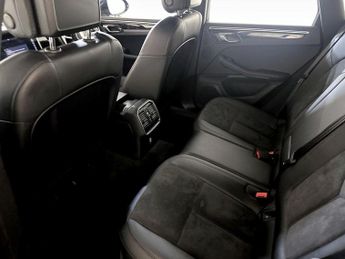 Porsche Macan 3.0T V6 S PDK 4WD Euro 6 (s/s) 5dr