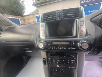Toyota Land Cruiser 3.0 D-4D LC4 Auto 4WD Euro 5 5dr