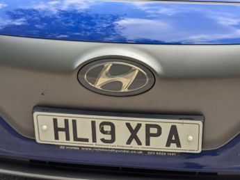 Hyundai IONIQ 28kWh Premium Auto 5dr