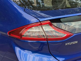 Hyundai IONIQ 28kWh Premium Auto 5dr