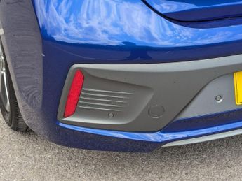 Hyundai IONIQ 28kWh Premium Auto 5dr