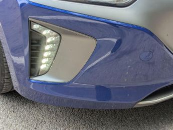 Hyundai IONIQ 28kWh Premium Auto 5dr
