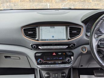 Hyundai IONIQ 28kWh Premium Auto 5dr