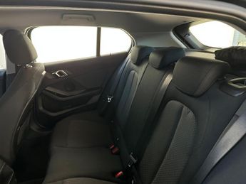 BMW 1 Series 1.5 118i SE DCT Euro 6 (s/s) 5dr