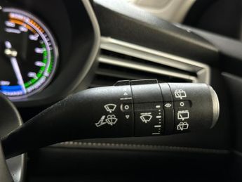 MG MG5 61.1kWh Excite Long Range Auto 5dr