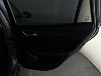 MG MG5 61.1kWh Excite Long Range Auto 5dr
