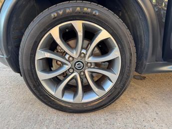 Nissan Juke 1.6 Tekna XTRON Euro 6 5dr