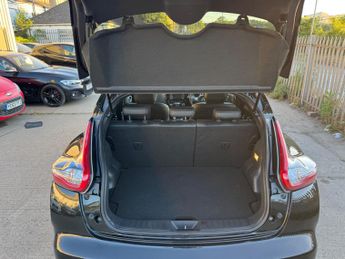 Nissan Juke 1.6 Tekna XTRON Euro 6 5dr