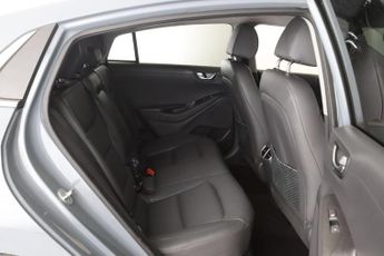 Hyundai IONIQ 38.3kWh Premium SE Auto 5dr