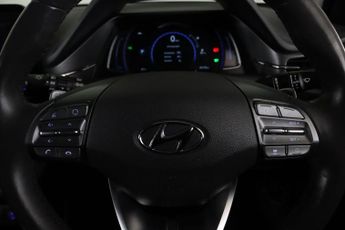 Hyundai IONIQ 38.3kWh Premium SE Auto 5dr