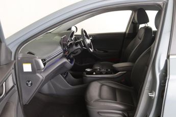 Hyundai IONIQ 38.3kWh Premium SE Auto 5dr