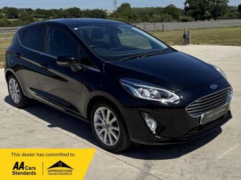 Ford Fiesta 1.0T EcoBoost Titanium Euro 6 (s/s) 5dr