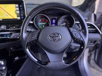 Toyota C-HR 1.8 VVT-h Dynamic CVT Euro 6 (s/s) 5dr
