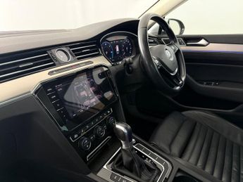 Volkswagen Passat 1.4 TSI GTE Advance DSG Euro 6 (s/s) 5dr