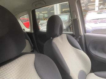 Nissan Note 1.6 16V n-tec Auto Euro 5 5dr