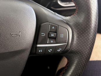 Ford Fiesta 1.0T EcoBoost ST-Line Euro 6 (s/s) 5dr
