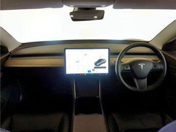 Tesla Model 3 (Dual Motor) Long Range Auto 4WDE 4dr