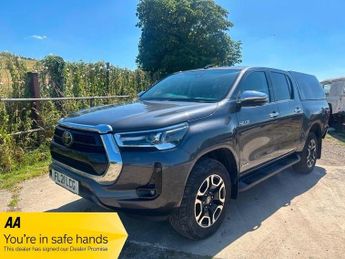 Toyota Hi Lux 2.8 D-4D Invincible Auto 4WD Euro 6 (s/s) 4dr