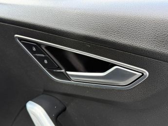 Audi Q2 1.4 TFSI CoD S line S Tronic Euro 6 (s/s) 5dr