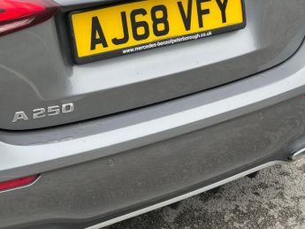 Mercedes-Benz A Class 2.0 A250 AMG Line (Premium Plus) 7G-DCT Euro 6 (s/s) 5dr