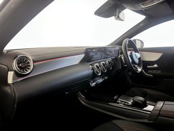 Mercedes-Benz CLA 1.3 CLA180 AMG Line (Premium) Shooting Brake 7G-DCT Euro 6 (s/s)