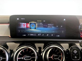 Mercedes-Benz CLA 1.3 CLA180 AMG Line (Premium) Shooting Brake 7G-DCT Euro 6 (s/s)