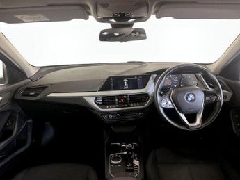 BMW 1 Series 1.5 118i SE DCT Euro 6 (s/s) 5dr