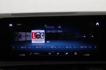 Mercedes-Benz CLA 1.3 CLA180 AMG Line Coupe 7G-DCT Euro 6 (s/s) 4dr