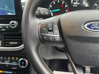 Ford Puma 1.0T EcoBoost MHEV Titanium DCT Euro 6 (s/s) 5dr
