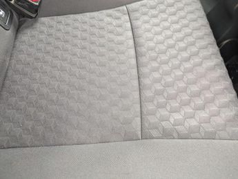 Toyota Yaris 1.5 VVT-h Icon E-CVT Euro 6 (s/s) 5dr
