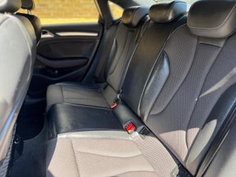 Audi A3 1.5 TFSI CoD Black Edition S Tronic Euro 6 (s/s) 4dr