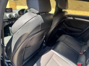 Audi A3 1.5 TFSI CoD Black Edition S Tronic Euro 6 (s/s) 4dr