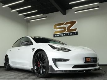 Tesla Model 3 (Dual Motor) Long Range Auto 4WDE 4dr