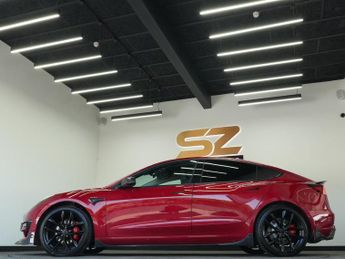 Tesla Model 3 (Dual Motor) Long Range Auto 4WDE 4dr