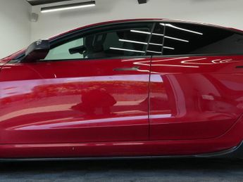Tesla Model 3 (Dual Motor) Long Range Auto 4WDE 4dr