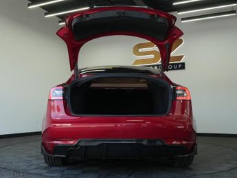 Tesla Model 3 (Dual Motor) Long Range Auto 4WDE 4dr