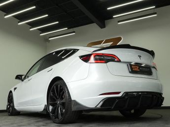 Tesla Model 3 (Dual Motor) Performance Auto 4WDE 4dr (Performance Upgrade)