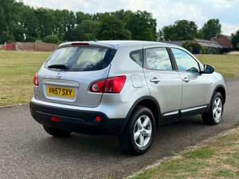 Nissan Qashqai 2.0 Acenta CVT 5dr